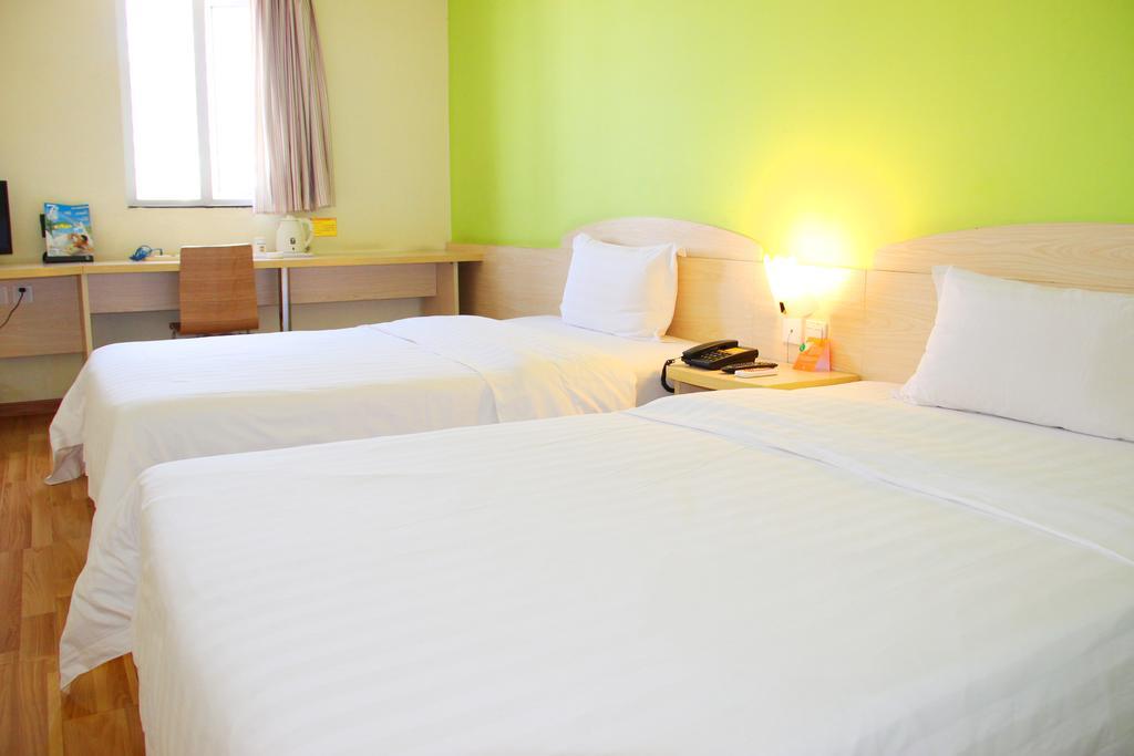 7Days Inn Dali Ancient Town Νταλί Δωμάτιο φωτογραφία