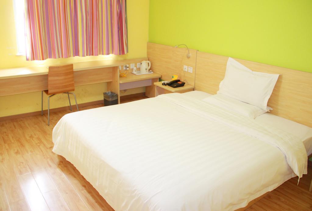 7Days Inn Dali Ancient Town Νταλί Δωμάτιο φωτογραφία